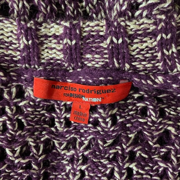 3/$35 Narciso Rodriguez Purple Knit Sweater Large - Picture 5 of 6